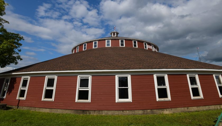 World’s Largest Round Barn